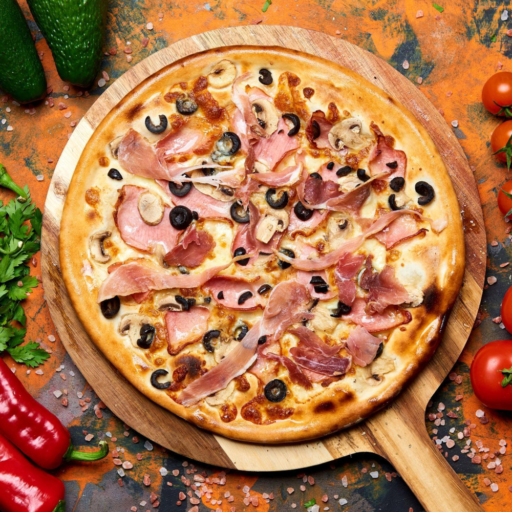 Basil Restaurant Pizzerie & More cover image