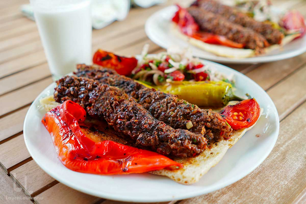 Istanbul Kebab Botosani cover image