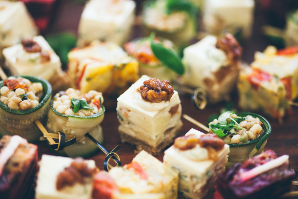 Catering Bella Tudor Vladimirescu cover image