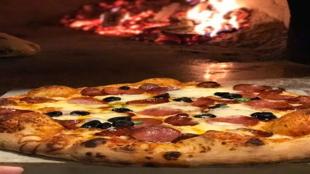 Pizzeria Ricardo & Matteo cover image