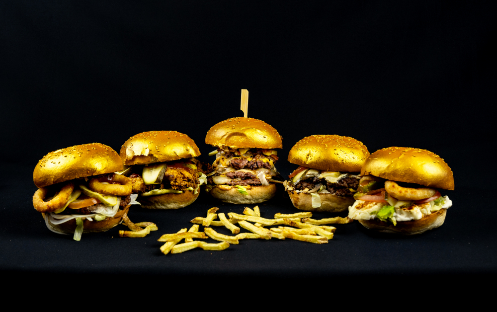 Golden Burgers Delivery cover image