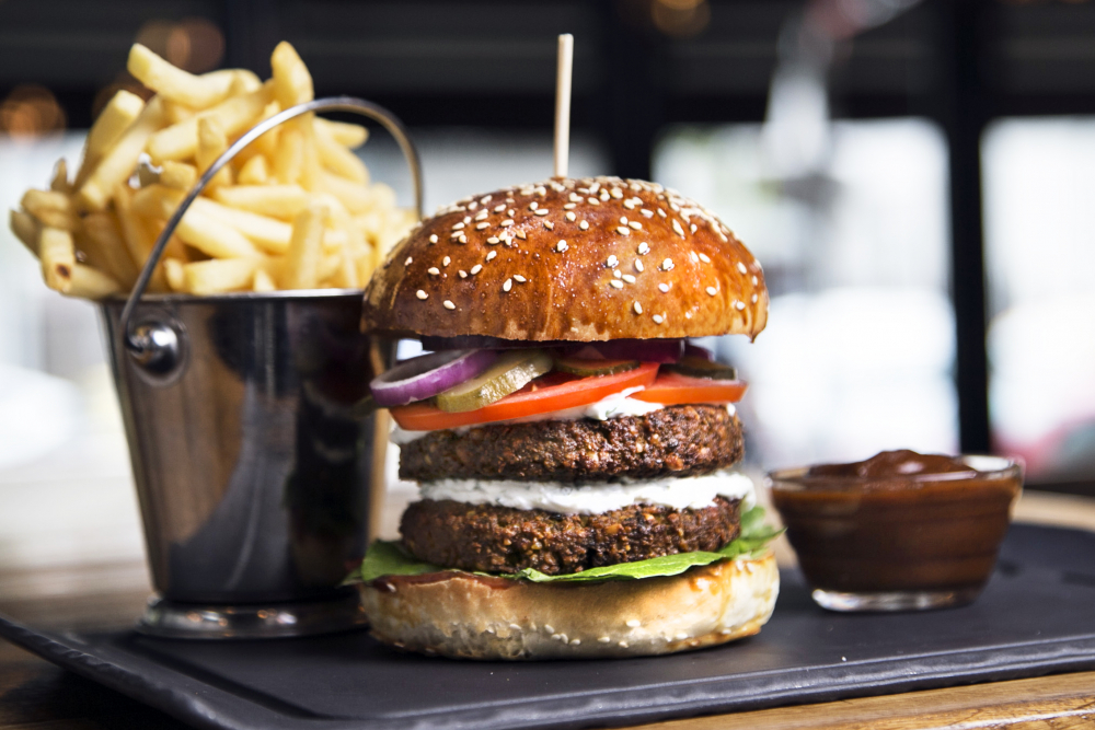 Burger Housz cover image