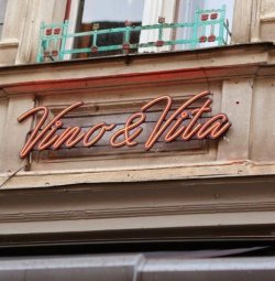 Trattoria Vino Vita logo