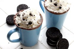 Ciocolata calda neagra cu oreo image