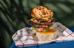 `The Boss is back` Burger image