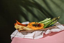 Hummus ardei copt & veggetables image