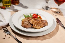 Ceafă de porc la grătar image