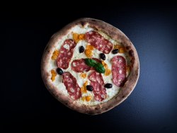 Pizza Datterina image