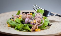 Salată Tonno image