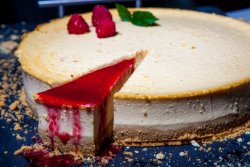 Cheesecake cu zmeura(tort) image