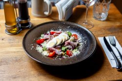 Salata Roast Beef image