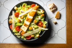 Salată Caesar image