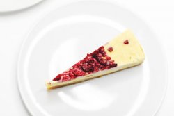 Cheesecake cu zmeură – raw image