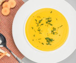 Supă cremă de morcov şi ghimbir – raw - fără gluten image