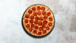 Pizza Pepperoni image