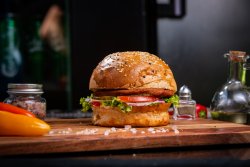 Hamburger de pui image