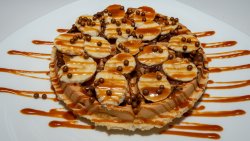 Banana & toffee waffle image