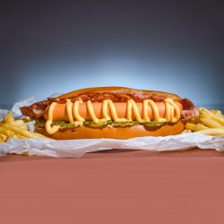 Son of a Bacon Hot Dog + Cartofi Prăjiti image