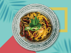Spaghetti AOP + Coca Cola 0.33l image
