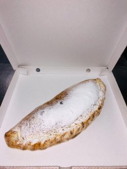 Calzone pufos cu ciocolata si banane image