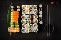 Sushi Box 45 image