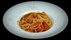 Spaghetti cu busuioc si rosii cherry image