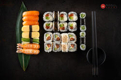 Sushi Box 30 image