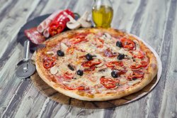 Pizza Quattro Stagioni image