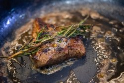 Steak(cotlet)de porc image