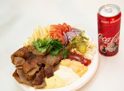 Shaorma vită la farfurie + Coca Cola image