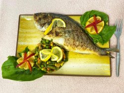 Dorada la grătar image