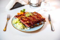 20% reducere: Coaste de porc la grătar image
