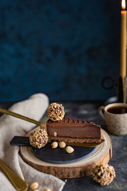 Felie de tort Ferrero image