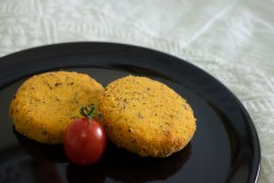Mozzarella pane simplu in ierburi aromatice image