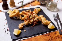 Fritto misto(fructe de mare pane) image