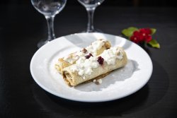 Clatite cu branza sarata image