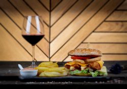 Meniu Fried Chicken Burger image