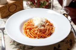 Spaghetti alla Bolognese image