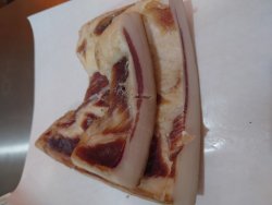Slanina afumata