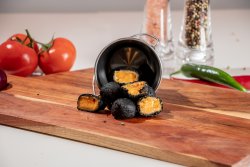 Black nuggets cu branza pane image