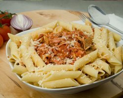 Penne Prosciutto E Funghi image
