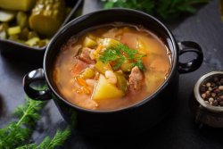 Ciorbă de văcuță cu legume image