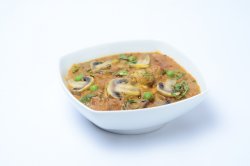 Curry vegetarian- Ciuperci Masala image