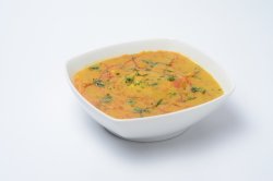 Curry vegetarian- Tadkewali Daal image