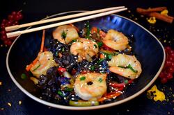 Wok Urechi de lemn & Creveti image