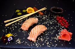 Nigiri Somon Grill image