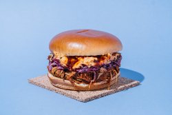 Pulled pork burger image