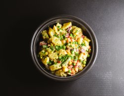 Salata calda de cartofi image