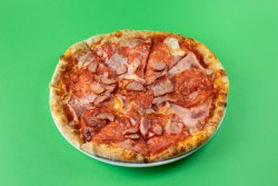Pizza Carnivora image