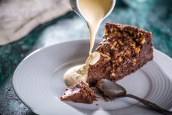 Brownie cake image